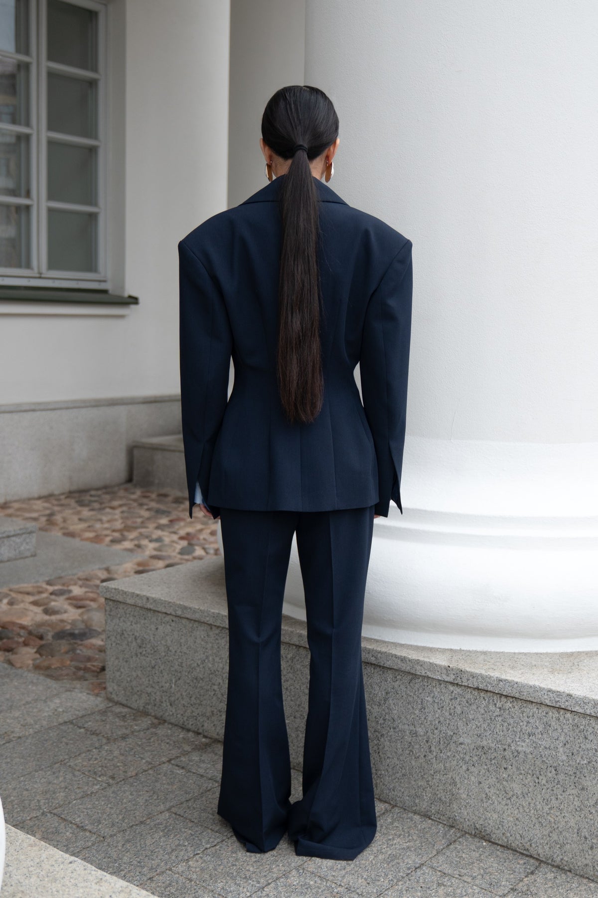CRYSTAL - Sculpted blazer in Deep Navy