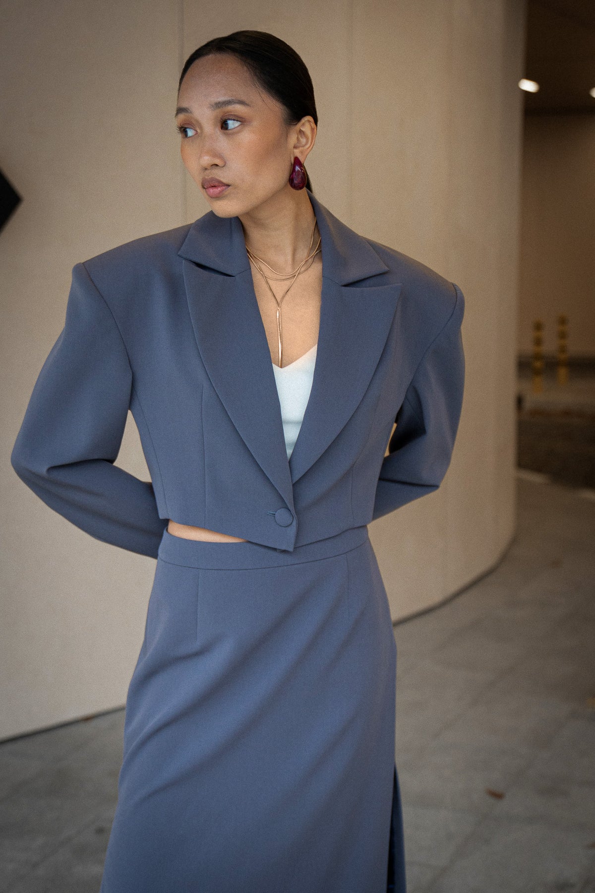 DIVA - Sculpted cropped blazer