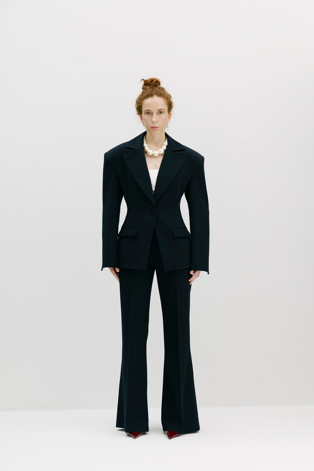 CONFIDENCE - Flare trousers in Deep Navy