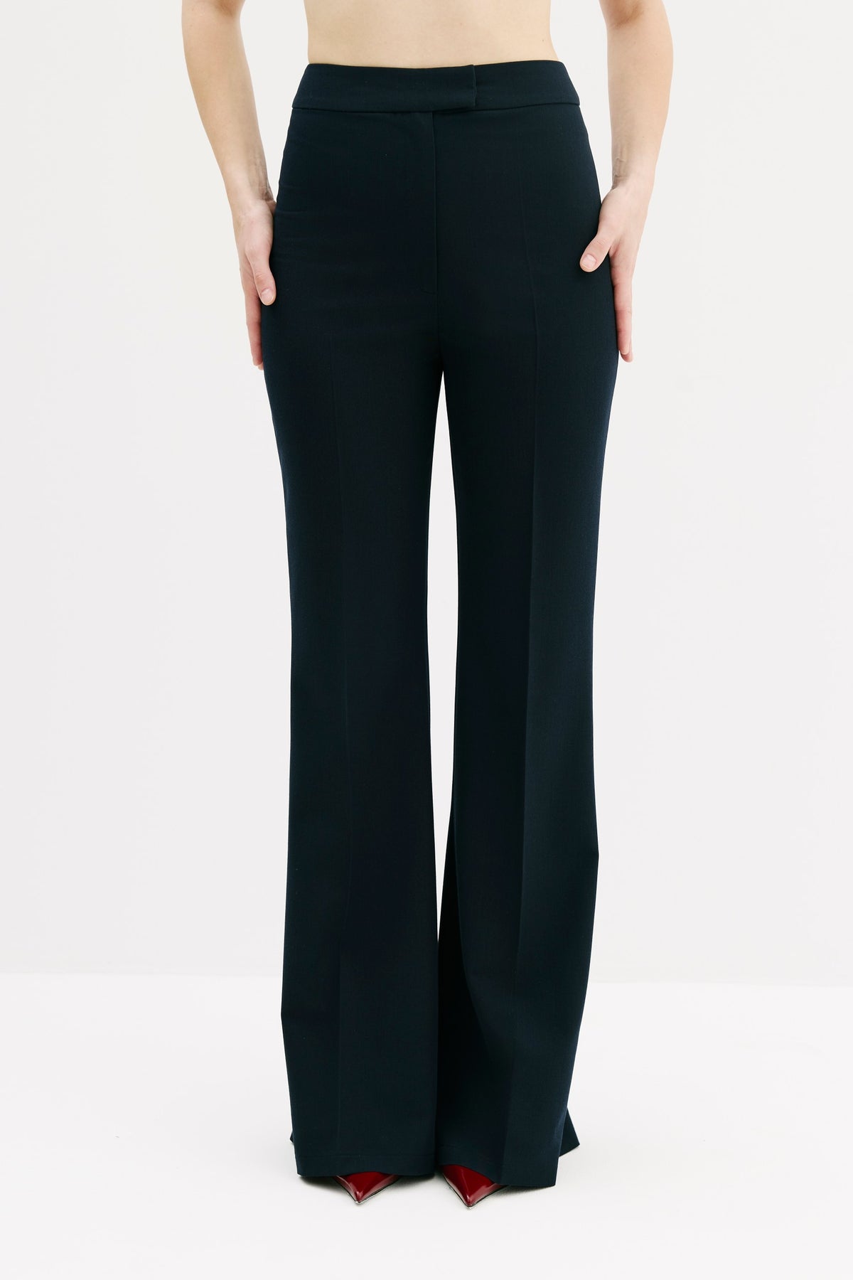 CONFIDENCE - Flare trousers in Deep Navy