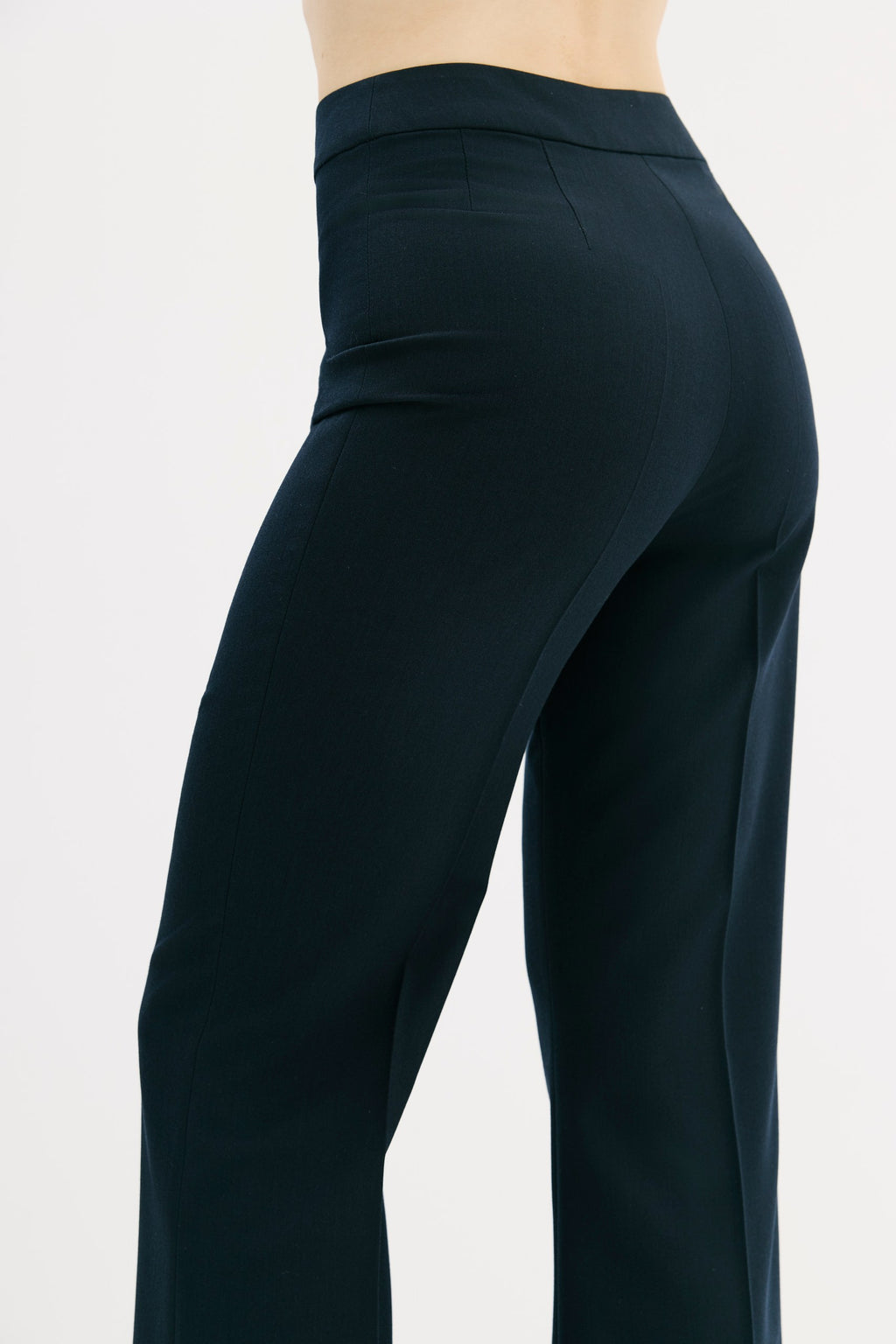 CONFIDENCE - Flare trousers in Deep Navy