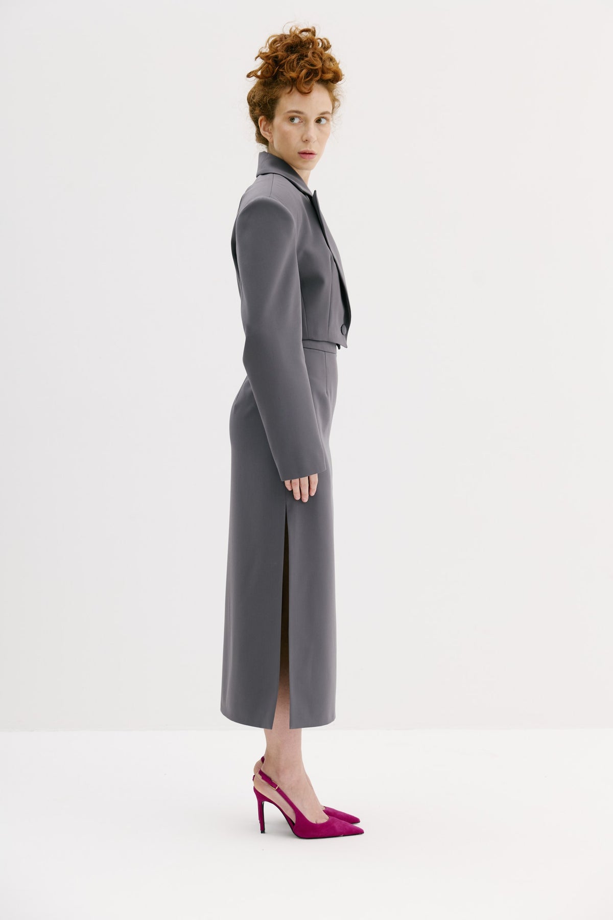 DIVA - Sculpted cropped blazer