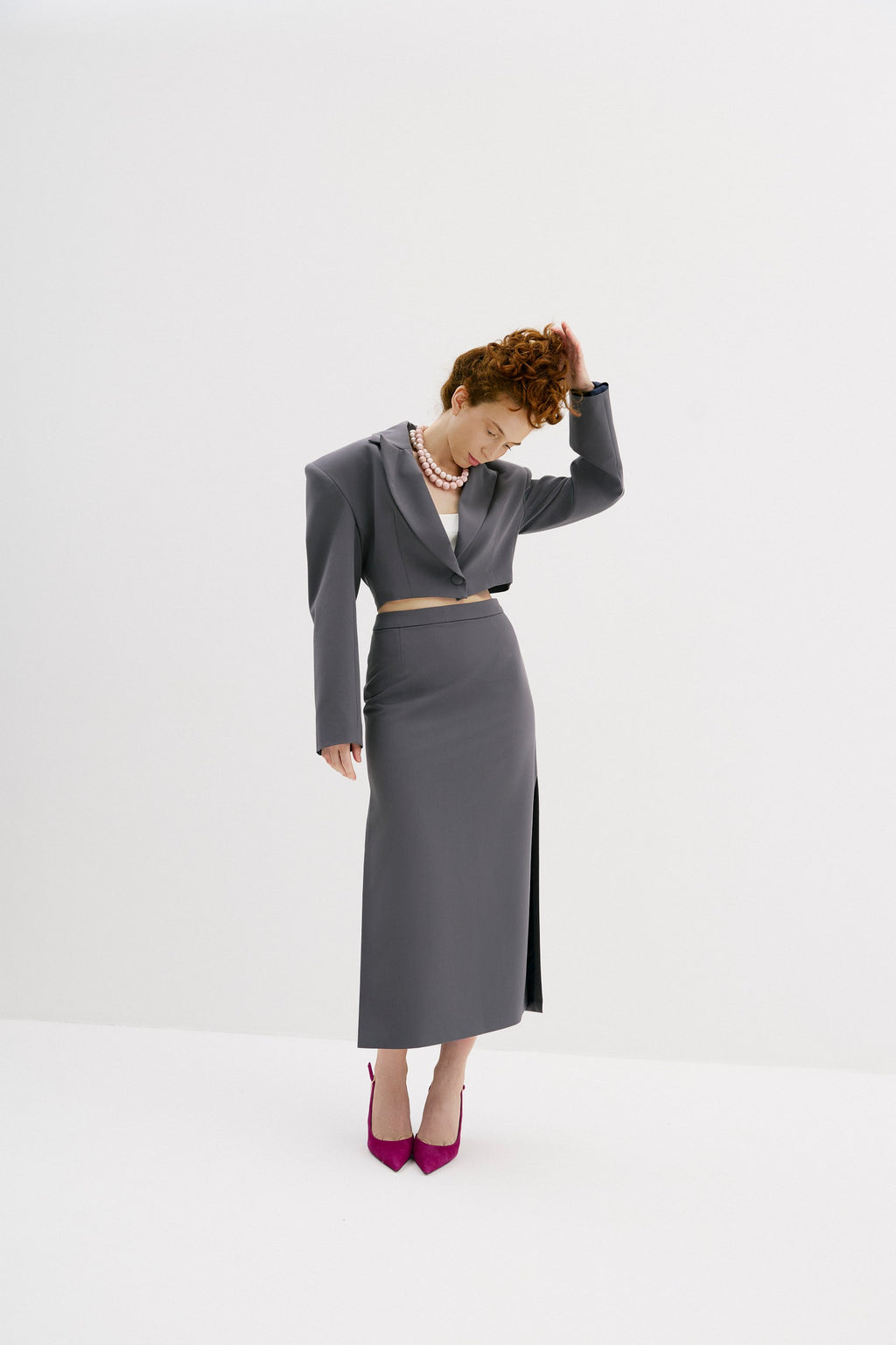 DIVA - Sculpted cropped blazer